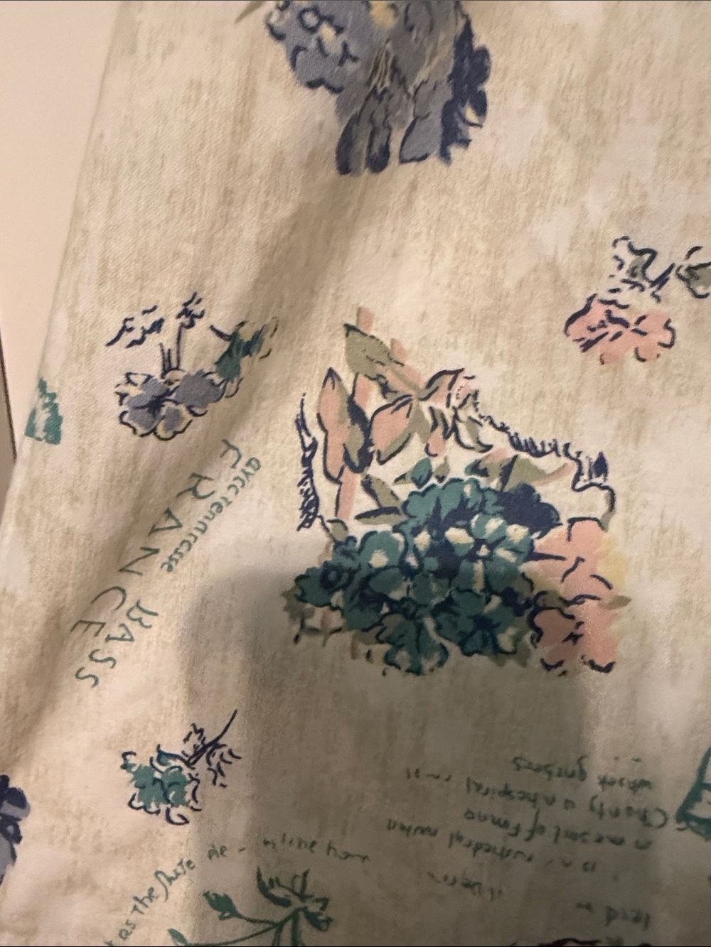 Citysport Vintage Floral Cotton Shorts in Cream with Blue & Teal Print size L - Picture 8 of 9